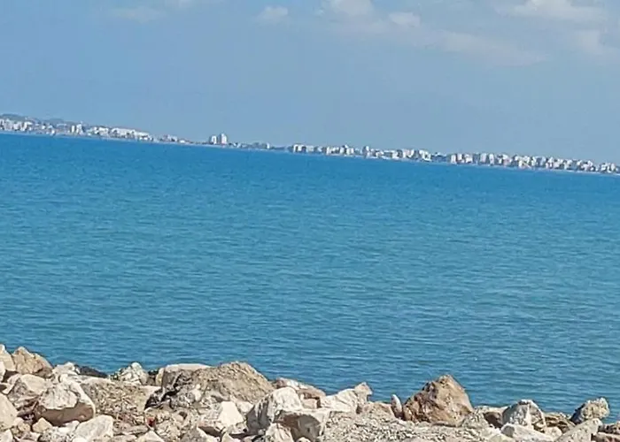 Pine apartments Golem (Tirana)