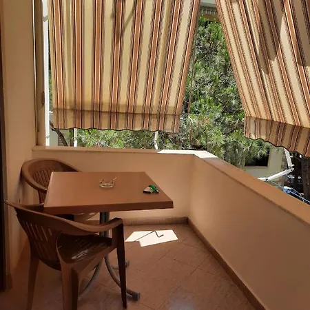 Holiday Apartments Apartman